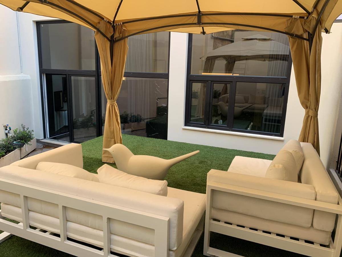 Neko Boutique Hotel Cagliari Buitenkant foto
