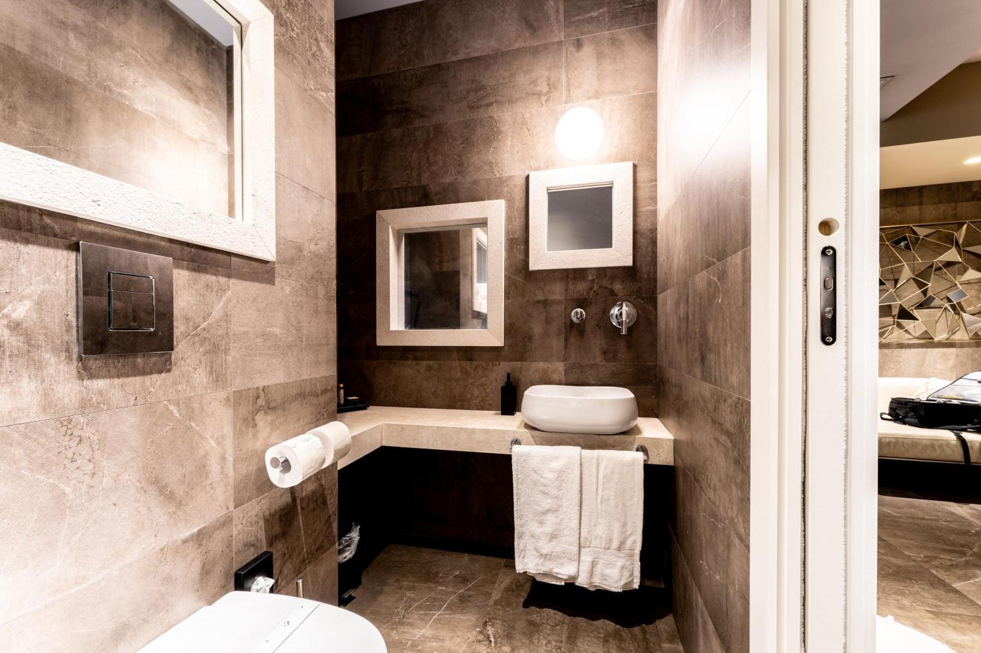 Neko Boutique Hotel Cagliari Buitenkant foto