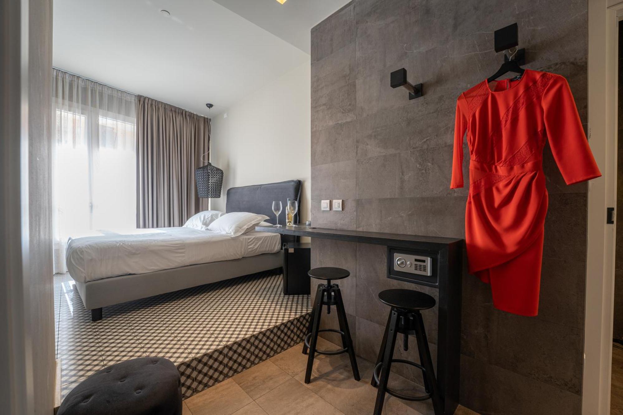 Neko Boutique Hotel Cagliari Buitenkant foto